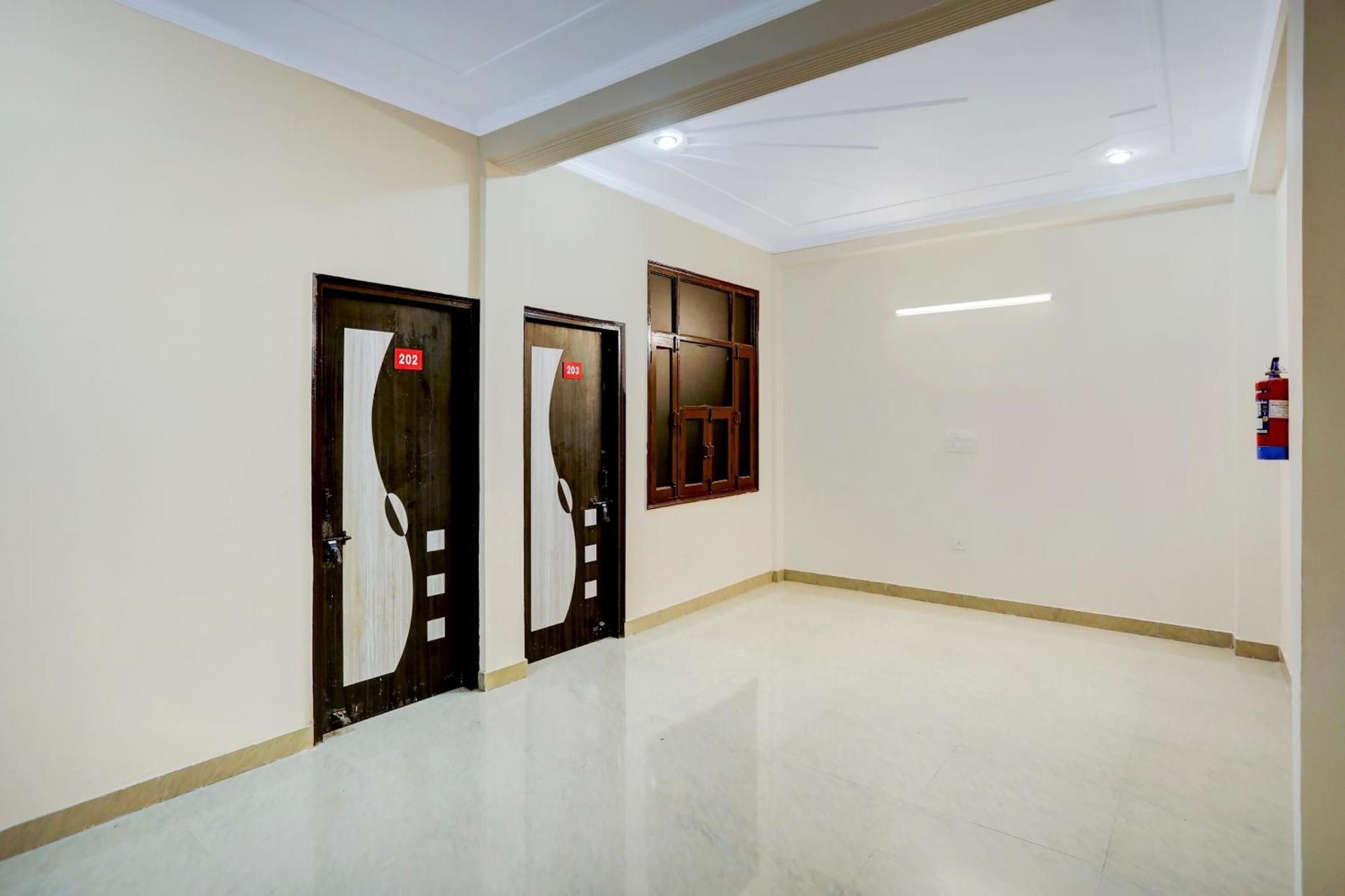 Hotel O Pari Hotel 加济阿巴德 外观 照片